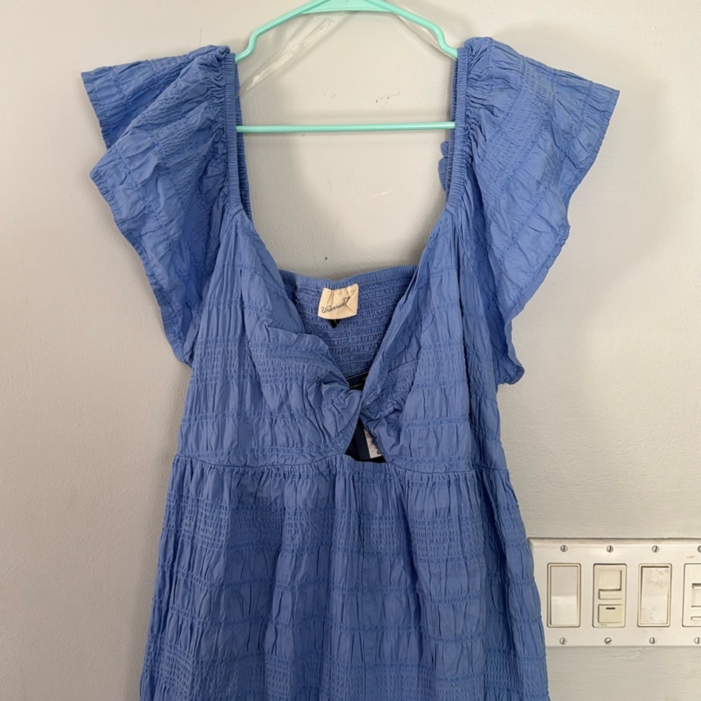 Universal Thread Dress with Key Hole. Size XXL